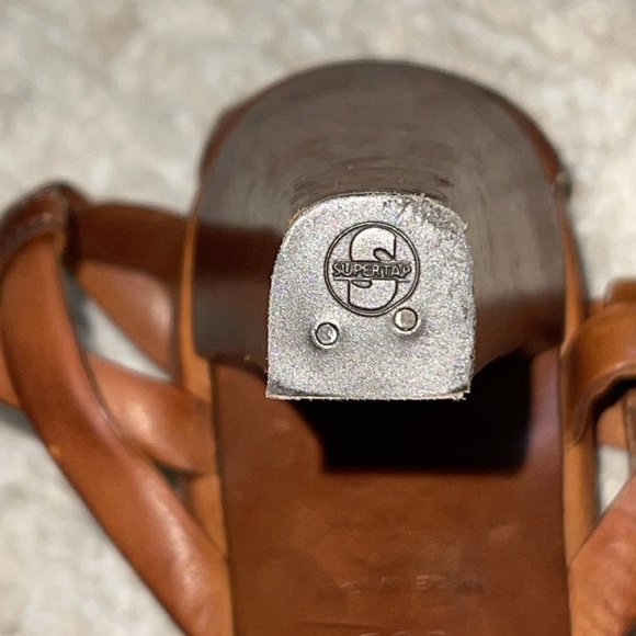 Authentic 𝐂𝐄𝐋𝐈𝐍𝐄 genuine leather heels - Picture 16 of 16